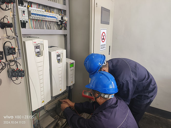 国庆我在岗 2 拷贝.jpg 国庆我在岗 2 拷贝.jpg